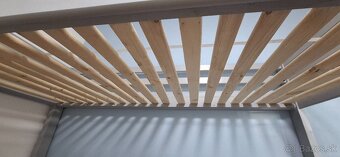 Masívna vyvýšená posteľ 90X200 - 2