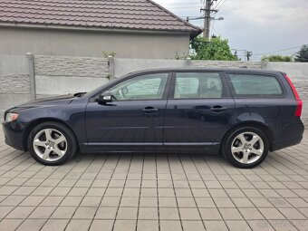 VOLVO V70 2.4D D5 A/T FACELIFT - 2