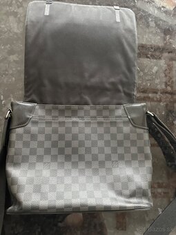 Louis Vuitton - 2