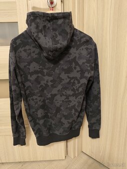 Chlapčenská mikina, veľ S - 2