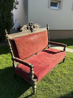 Starožitný gauč - 2