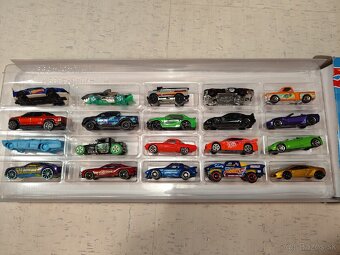 20 Hot Wheels autíčiek - 2