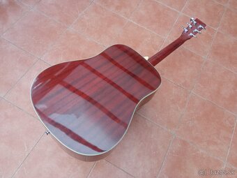 Akustcká gitara - 2