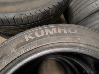 Kumho Ecsta 215/45 R16 86H - 2