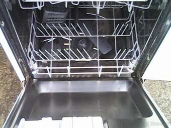 Umyvačka riadu Elektrolux - 2