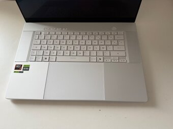 ASUS ROG ZEPHYRUS G16   (RTX5060) - 2