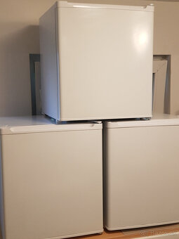 Malá mraznička Guzzanti GZ 35, 33 l - 2