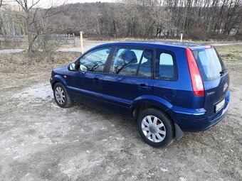 Ford Fusion 1.6 100 PS r.v. 2010 - 2