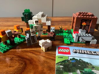 Lego minecraft 21259 Základňa pillagerov - 2