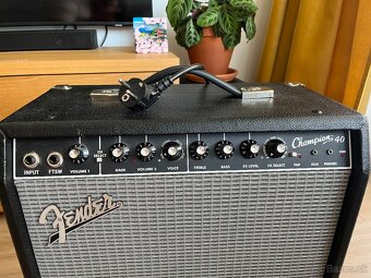 Fender Champion 40 - 2