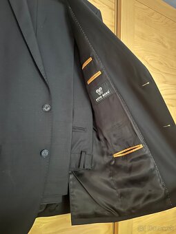Pánsky oblek Otto Berg - elegantný, málo nosený (veľ. 94) - 2