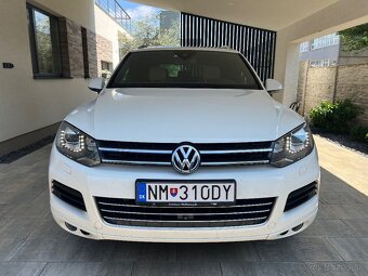 VW Touareg 4.2 TDI V8 250kW EXCLUSIVE Panorama ACC WEBASTO - 2