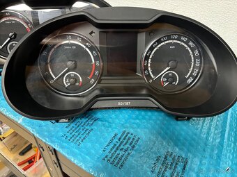 skoda octavia 3 RS budiky VDO - 2