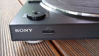 Gramofón Sony PS-LX250H. - 2