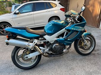 Honda VTR1000 - 2