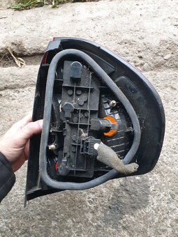 Svetlo RENAULT THALIA 1 a LIFT 02-06 lave - 2