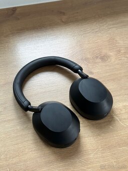 Sony WH-1000XM5 - 2