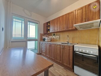 HALO reality - Predaj, trojizbový byt Žiar nad Hronom, Centr - 2