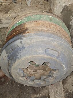 Závažie Zetor super - 2