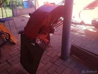 Výoravac zemiakov. - 2