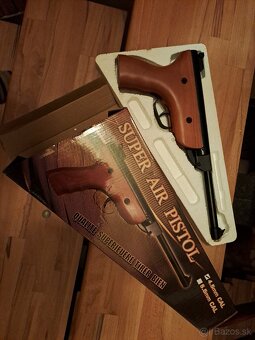 Vzduchová pištoľ. - 2