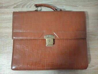 Predam koženú brašňu - 2