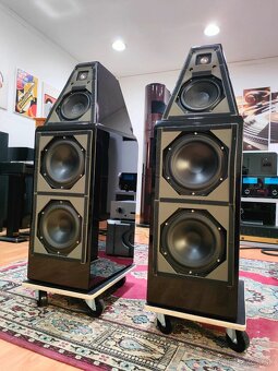 WILSON AUDIO PUPPY SERIES 7 - 2