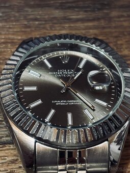 Rolex Oyster Perpetual - 2
