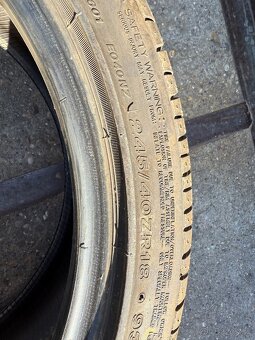 Pneu Bridgestone potenza 245/40R18 LETNÉ - 2