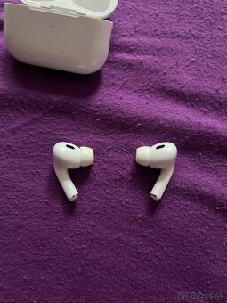 Apple AirPods Pro 2 - 2