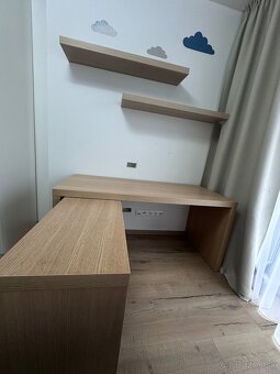 Pracovný stol IKEA Malm s vysuvom - 2