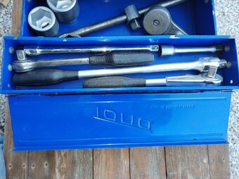 Tona basa - gola sada - 2