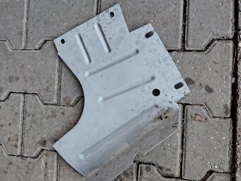 Plech pod motor SKODA 1000MB - 2