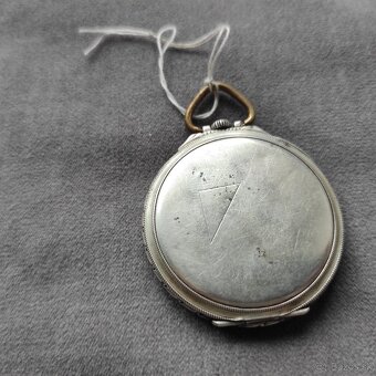 Vreckove hodínky striebro 900 - 2