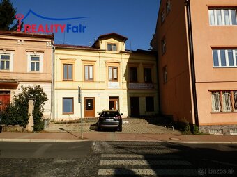 PRENÁJOM-obchodného priestoru s parkovacím miestom - Horná u - 2