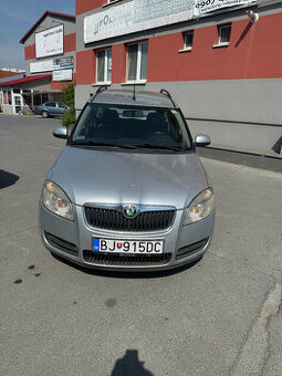 Škoda Roomster 1.6 benzin 16V Elegance - 2