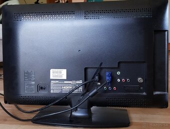 Predám LCD TV Philips 22PFL3606H/58 22" 56cm HD - 2