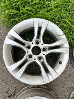 BMW E90/91/92/93 R16 style 268 - 2