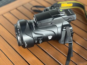 Nikon P1000 - 2