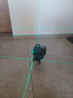Nivelacny laser zeleny luc 360° - 2