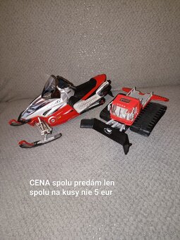 Rôzne hračky autá lietadlá bábiky - 2