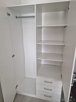 Skriňa do detskej - 2