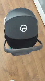 Cybex Aton B2 i-size + isofix základňa - 2