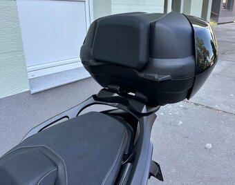 Držiak na kufor na Yamaha Tmax - 2
