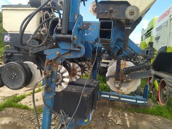 Sejačka Kinze 3500 - 2