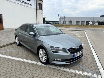 Skoda superb - 2