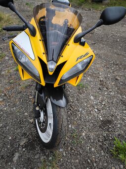 Yamaha YZF-R6 - 2