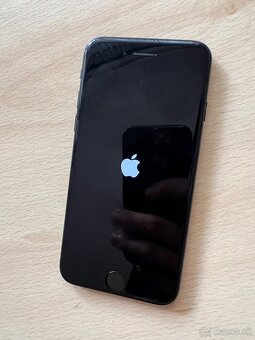 zablokovany iphone 7 na diely - 2