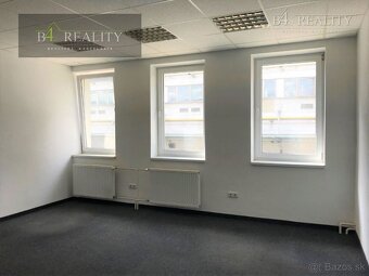 Kancelária na prenájom, 25 m2, Trenčín, ul. Gen. M.R.Štefáni - 2