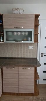 Kuchynská linka - 2